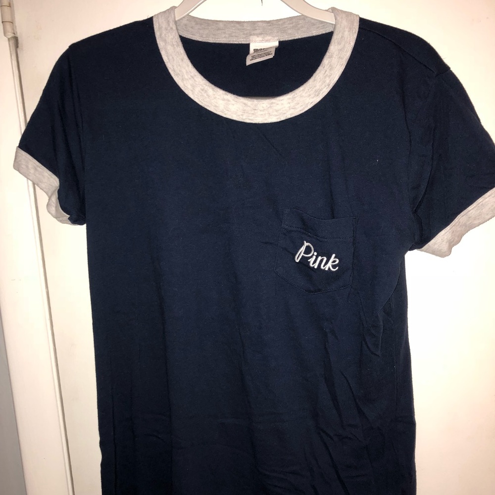 navy blue PINK tee